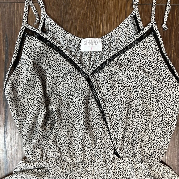 Sienna sky black and white speckled tank SZ SM - Picture 2 of 4